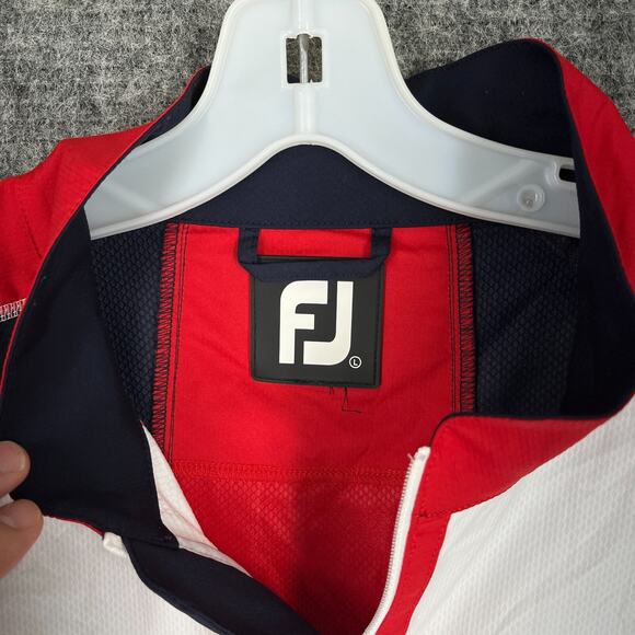 FootJoy Windbreaker Mens Large Red Short Sleeve Crab Meadow Mens Club Gentlemens - Picture 4 of 9